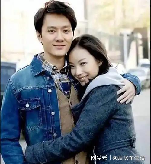 不雅照风波36岁再度凭刘德华翻红。ag真人平台第一游戏冯绍峰前女友因(图7)