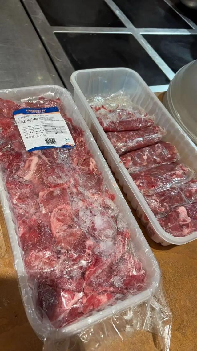 走后一小时却说“恶心”明天起全国所有门店